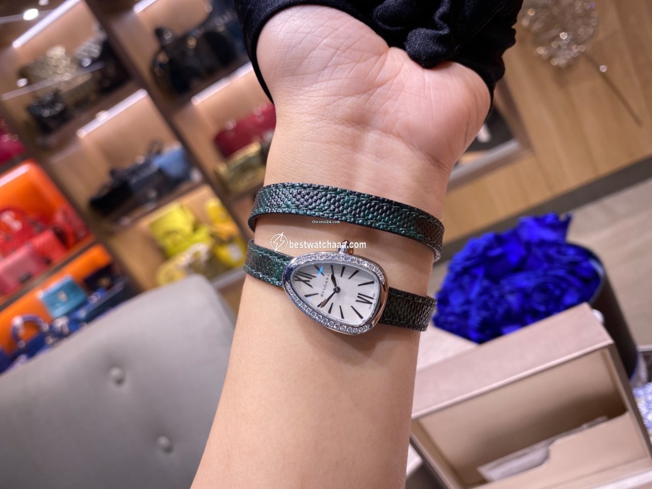 IMG_9081 Bulgari Serpenti Womens watch Quartz Steel 102781 SPS27WSDL Replica 7