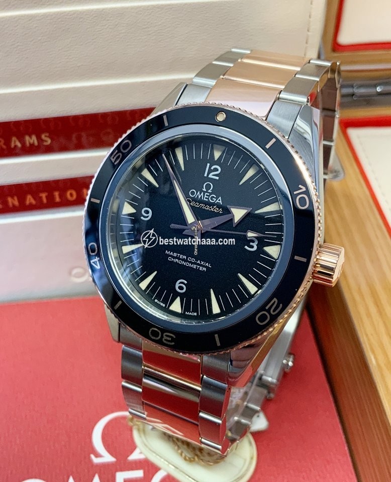 IMG_9081 Omega Seamaster 300 Mens watch Unisex Automatic Gold Steel 233.20.41.21.01.001 Replica 7