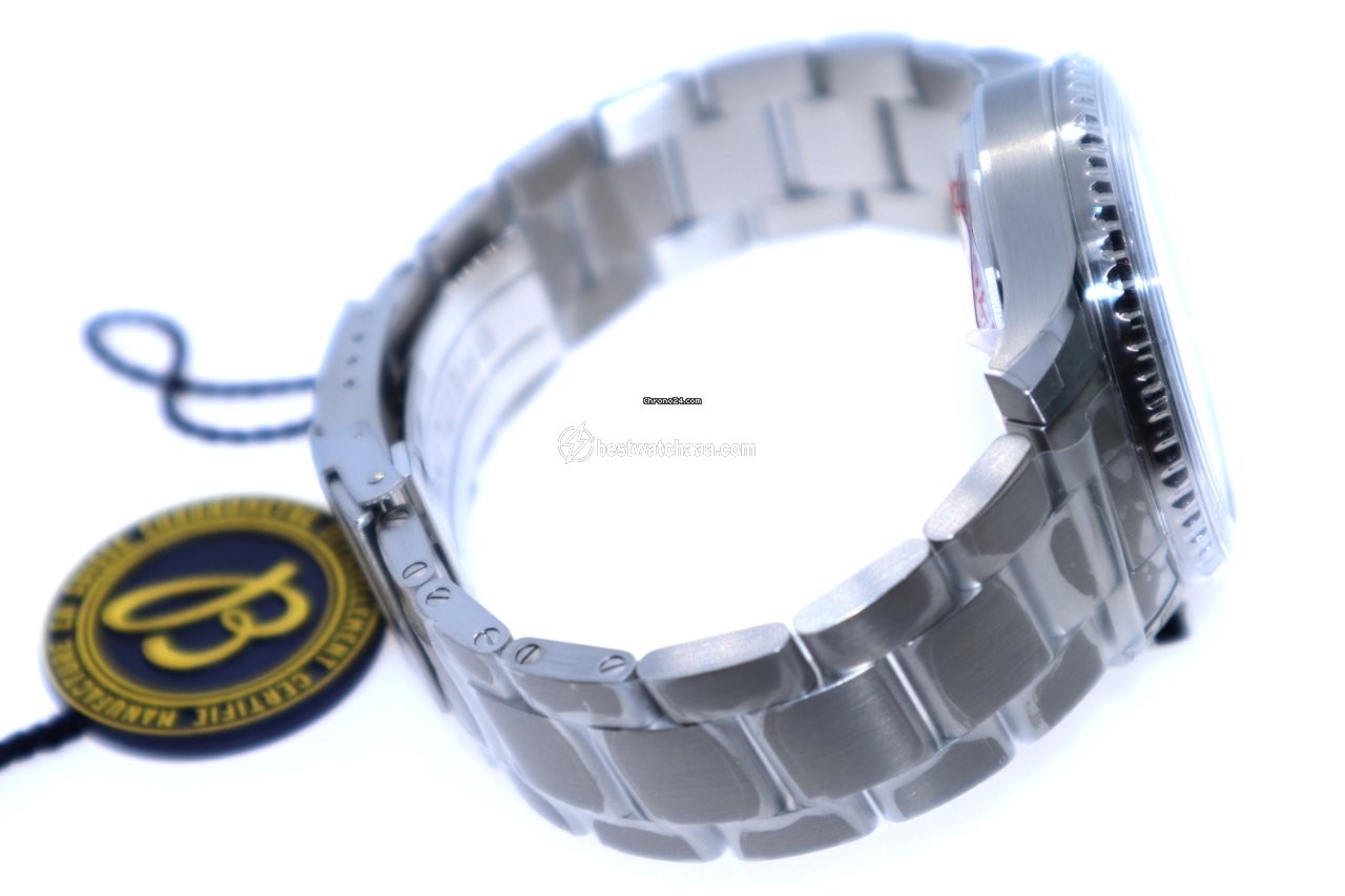 IMG_9081 Breitling Aviator 8 Mens watch Unisex Automatic Steel A13316101C1A1 Replica 7