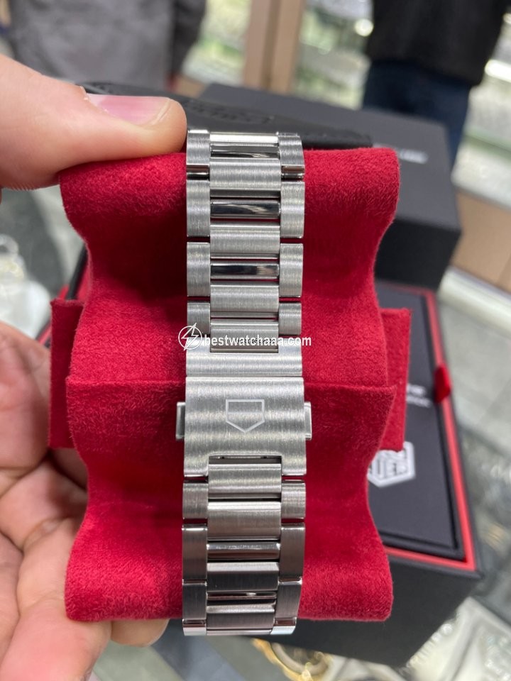 IMG_9081 TAG Heuer Carrera Porsche Chronograph Special Edition Mens watch Unisex Automatic Steel CBN2A1F.BA0643 Replica 7