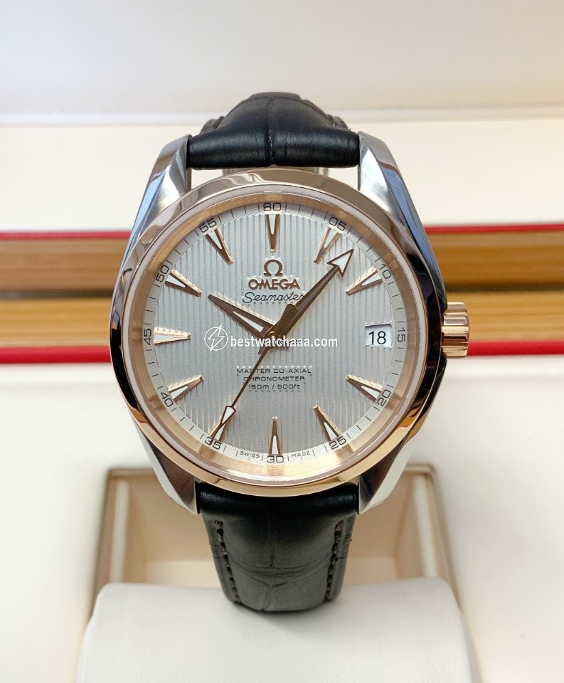 IMG_9081 Omega Seamaster Aqua Terra Mens watch Unisex Automatic Gold Steel 231.23.39.21.02.001 Replica 7