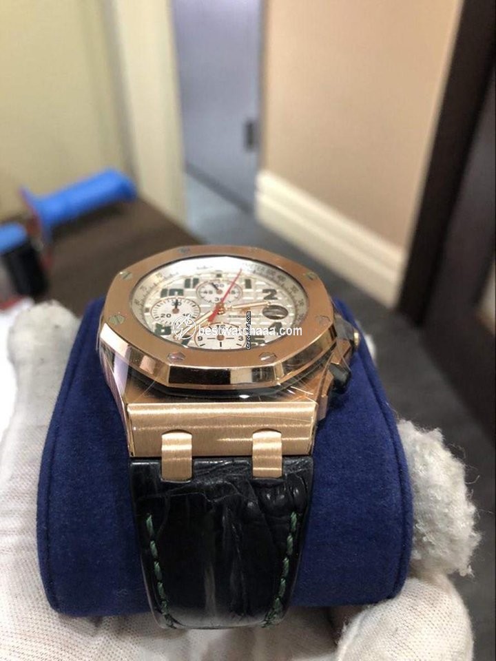 IMG_9081 Audemars Piguet Royal Oak Offshore Automatic Rose gold 26297OR.OO.D101CR.01 Replica 7