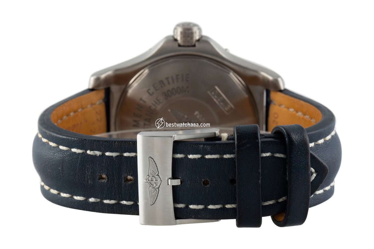 Breitling Avenger Seawolf Mens watch Unisex Automatic Titanium E17370 - gallery
