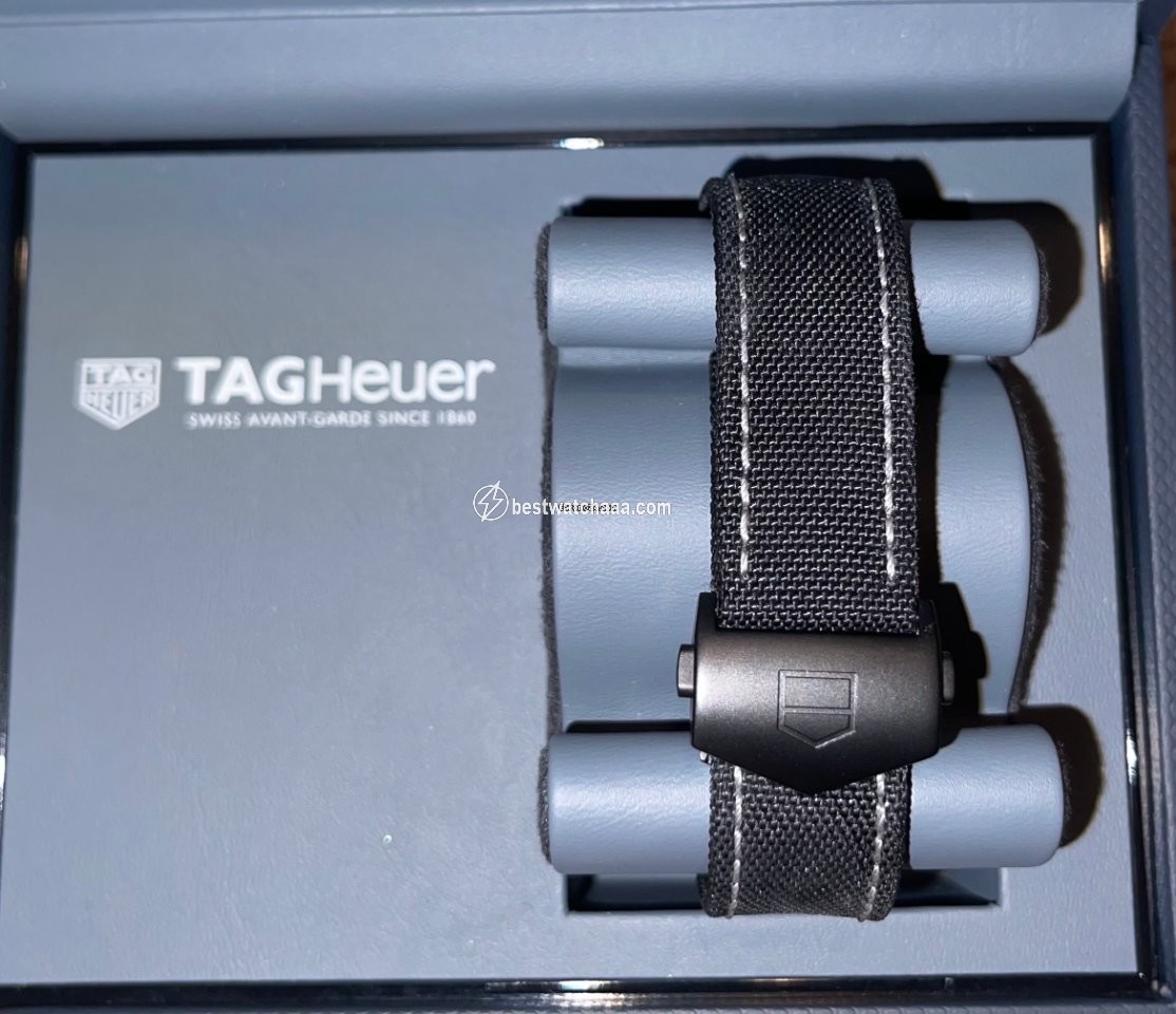 IMG_9081 TAG Heuer Aquaracer 300M Mens watch Unisex Automatic Titanium WAY218B.FC6364 Replica 7