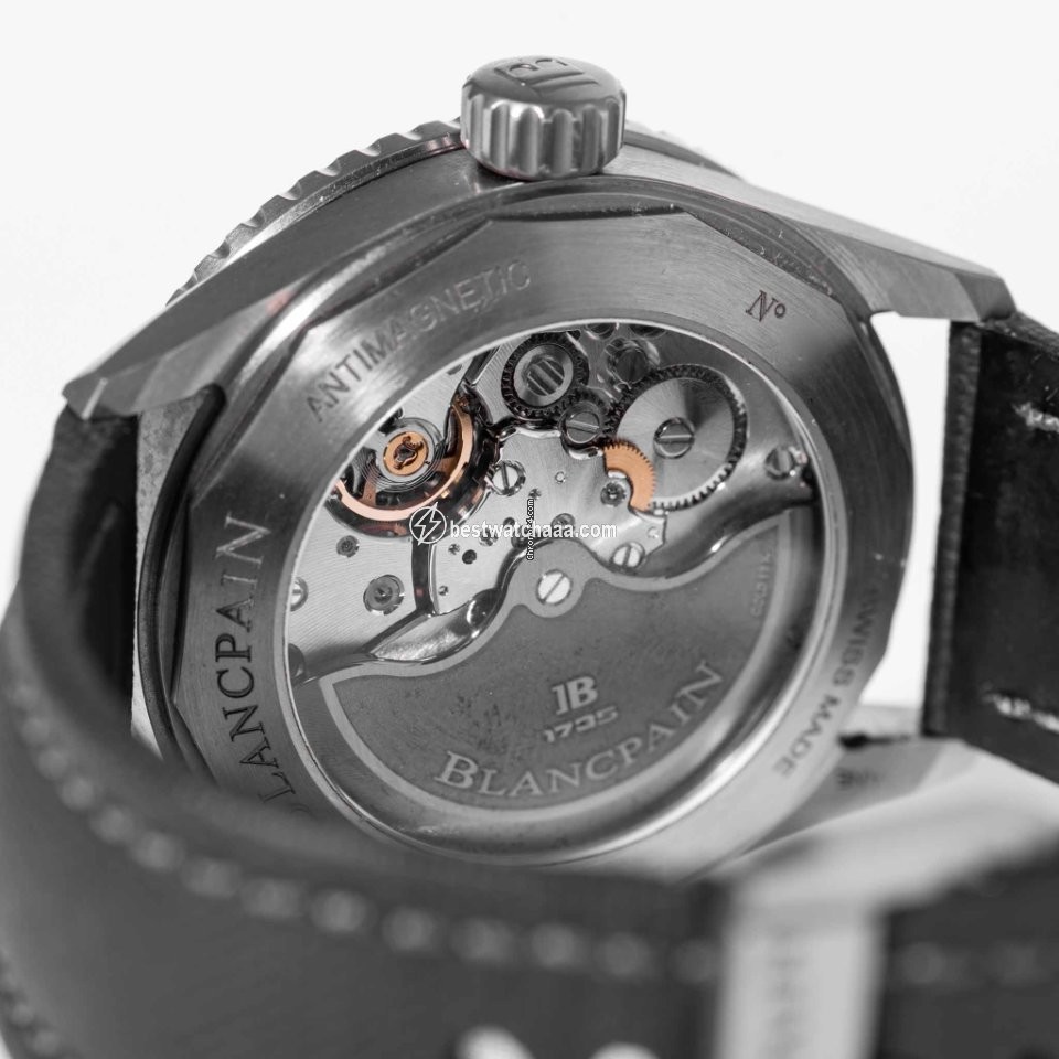 IMG_9081 Blancpain Fifty Fathoms Bathyscaphe Mens watch Unisex Automatic Titanium 5000-1230-B52A Replica 7