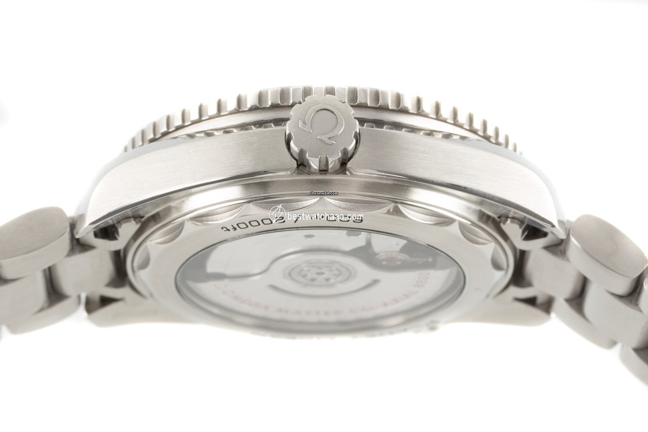 IMG_9081 Omega Seamaster Planet Ocean Mens watch Unisex Automatic Steel 215.30.40.20.03.001 Replica 7