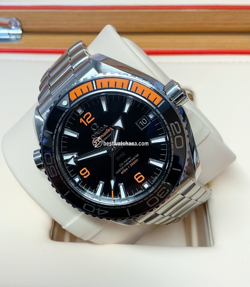 IMG_9081 Omega Seamaster Planet Ocean Mens watch Unisex Automatic Steel 215.30.44.21.01.002 Replica 7