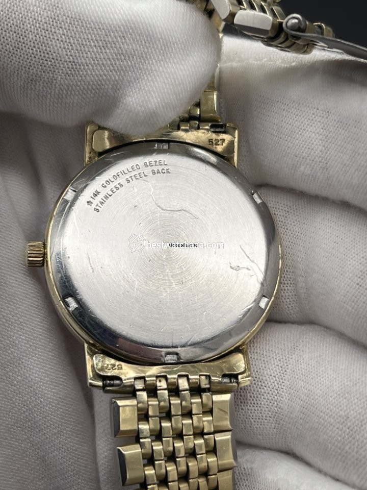 IMG_9081 Omega De Ville Mens watch Unisex Quartz Yellow gold 198.0032 Replica 7
