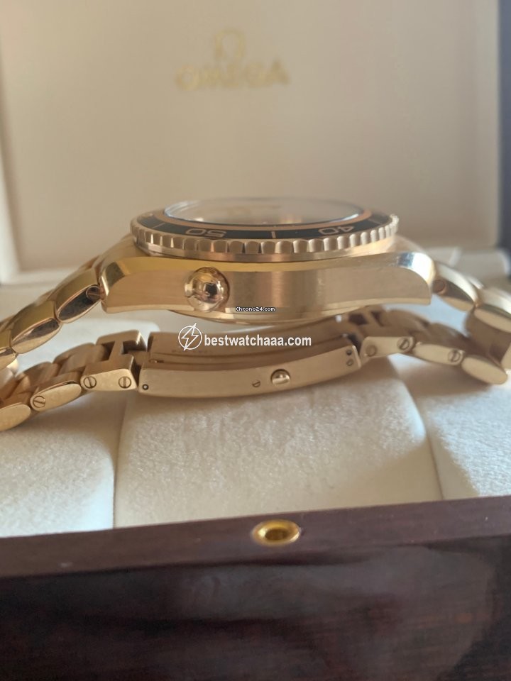 IMG_9081 Omega Seamaster Planet Ocean Chronograph Mens watch Unisex Automatic Rose gold 222.60.46.50.01.001 Replica 7