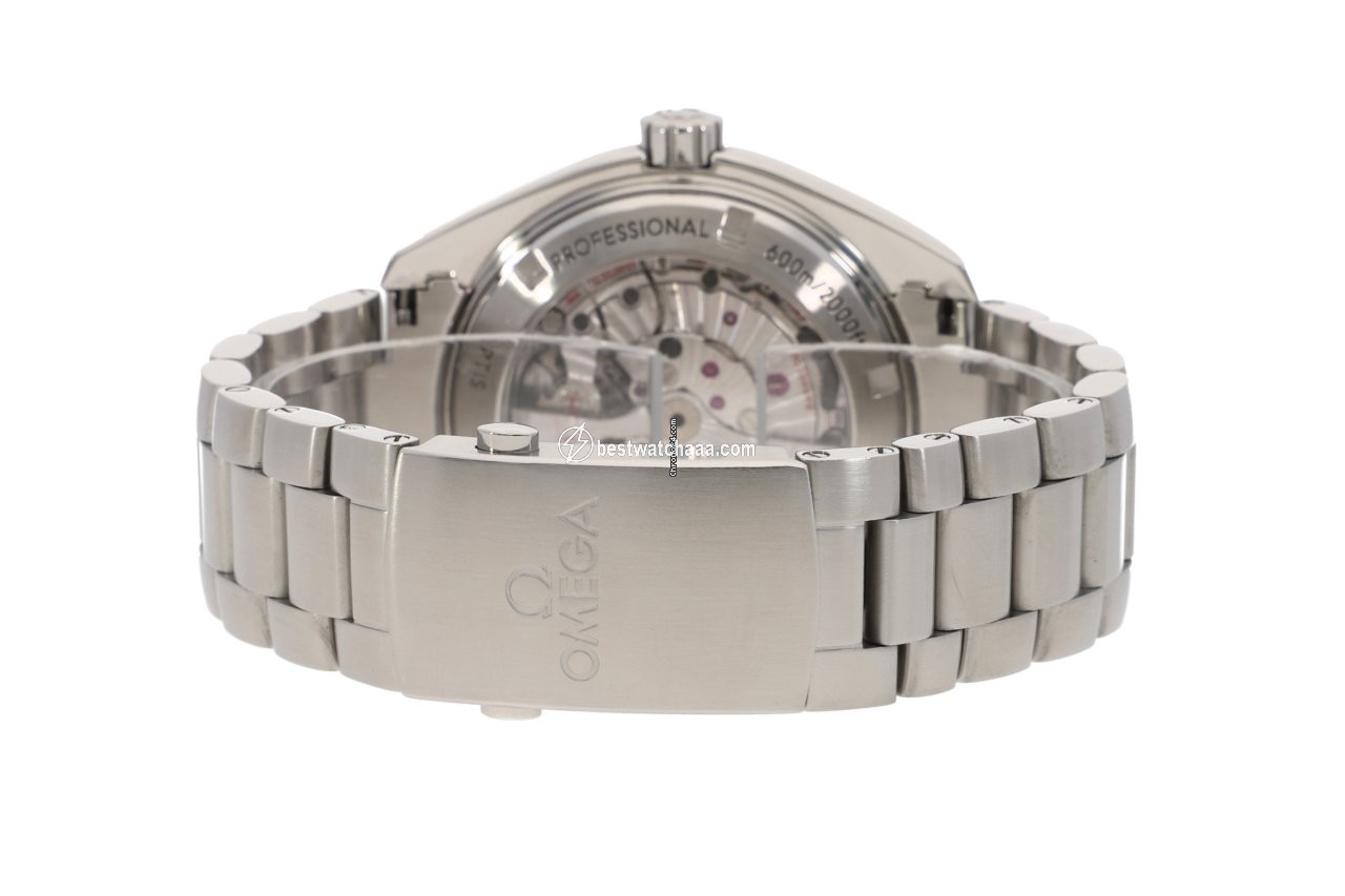 IMG_9081 Omega Seamaster Planet Ocean Mens watch Unisex Automatic Steel 232.30.46.21.01.003 Replica 7