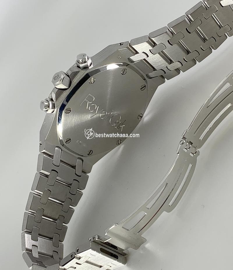 IMG_9081 Audemars Piguet Royal Oak Chronograph Automatic White gold 25960BC Replica 7