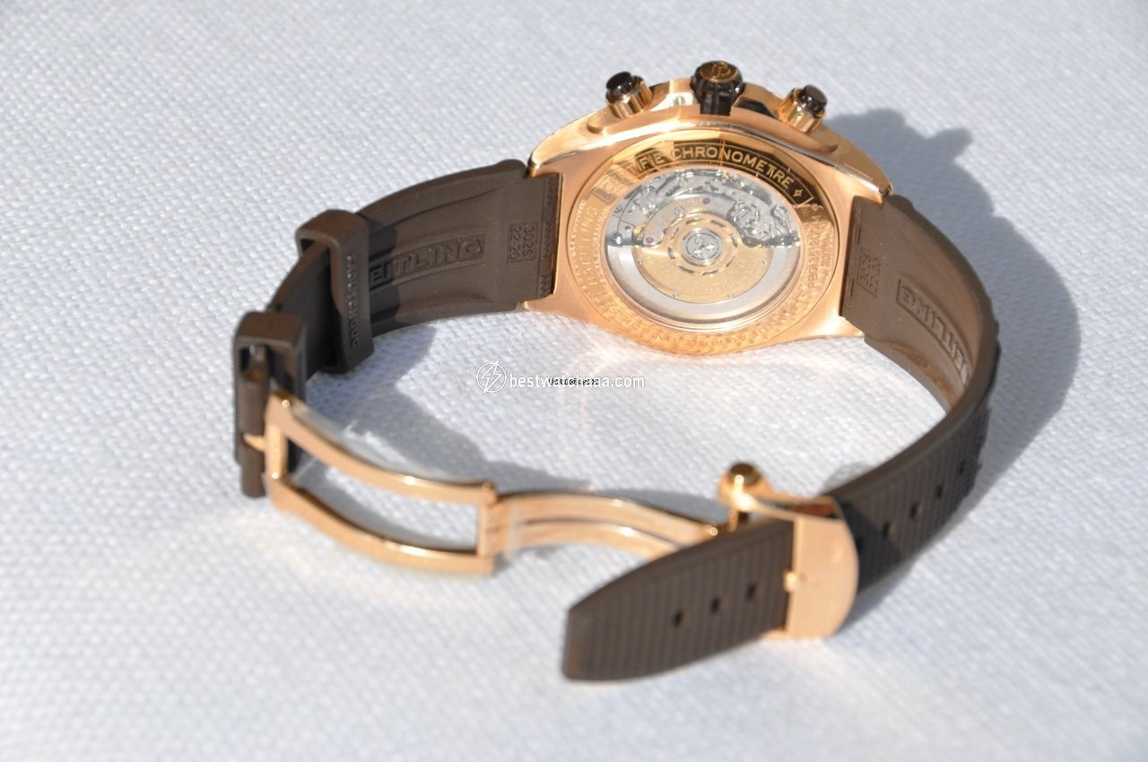 IMG_9081 Breitling Chronomat Mens watch Unisex Automatic Rose gold RB0136E31Q1S1 Replica 7