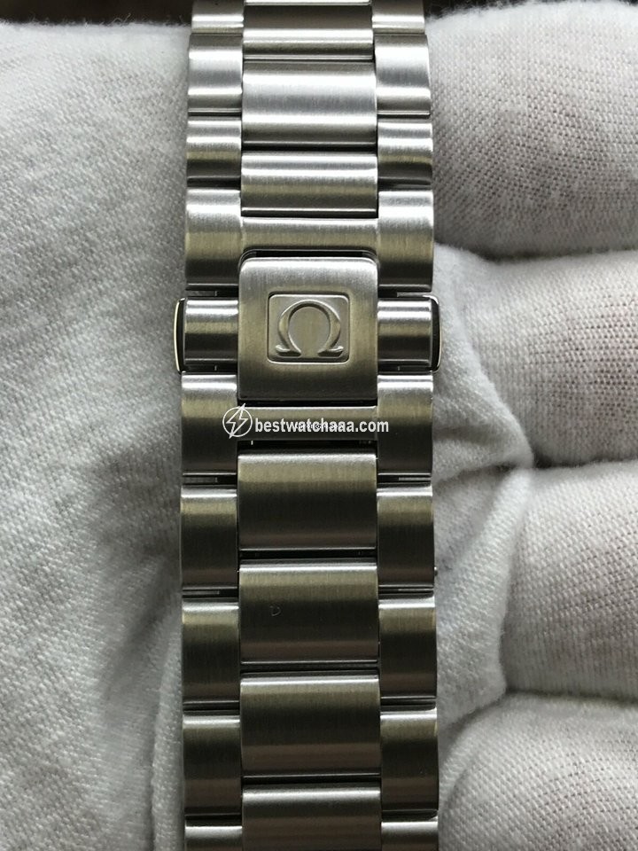 IMG_9081 Omega Seamaster Automatic Steel NZL-32 2813.30.81 Replica 7