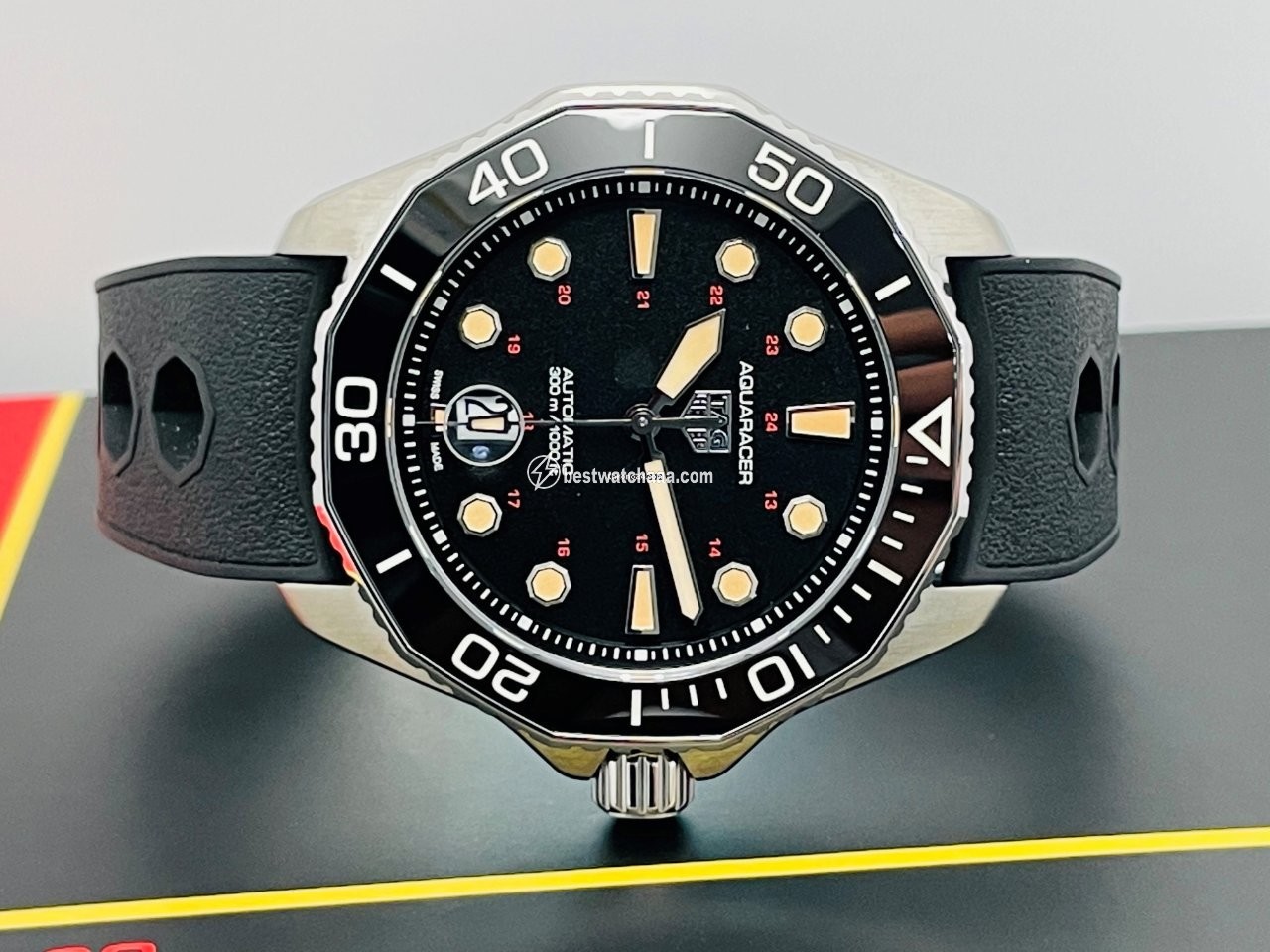 IMG_9081 TAG Heuer Aquaracer 300M Mens watch Unisex Automatic Steel WBP208C.FT6201 Replica 7