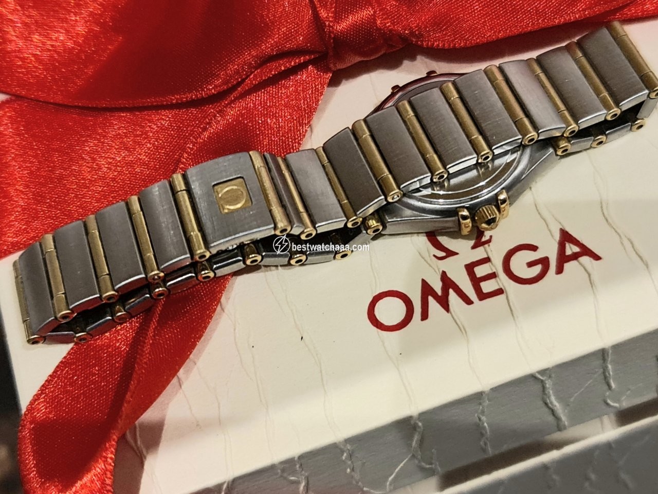 IMG_9081 Omega Constellation Ladies Womens watch Quartz Gold Steel 1202.30.00 Replica 7
