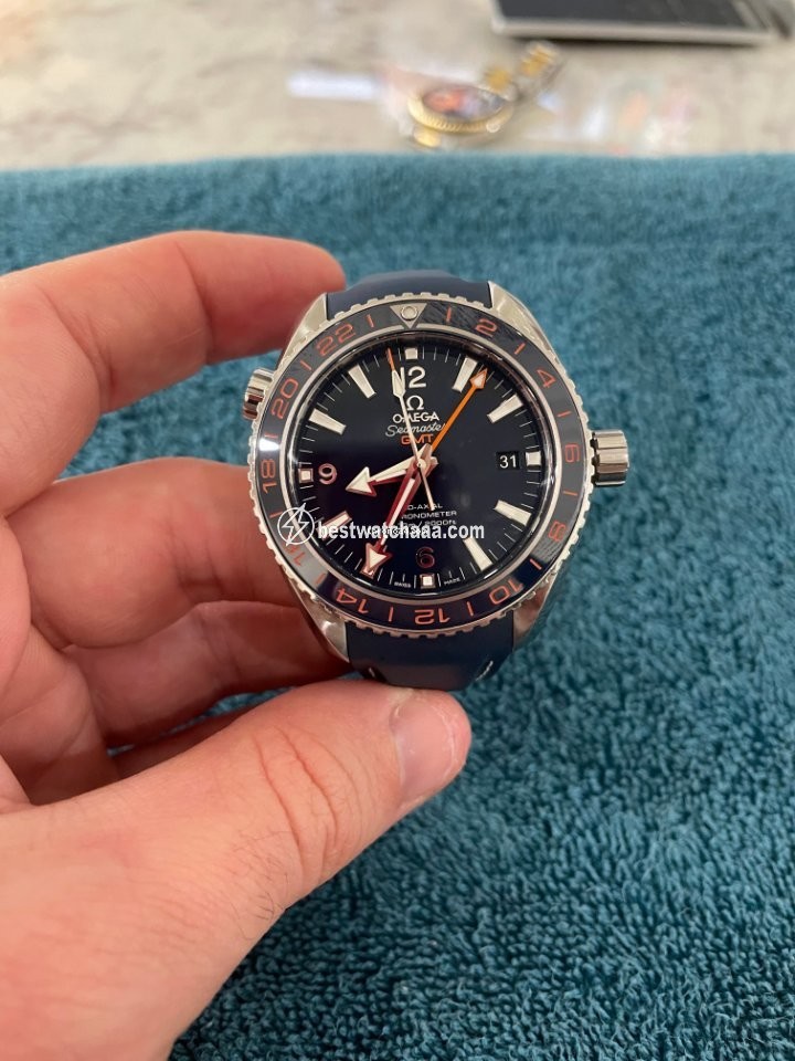 IMG_9081 Omega Seamaster Planet Ocean Mens watch Unisex Automatic Steel 232.32.44.22.03.001 Replica 7