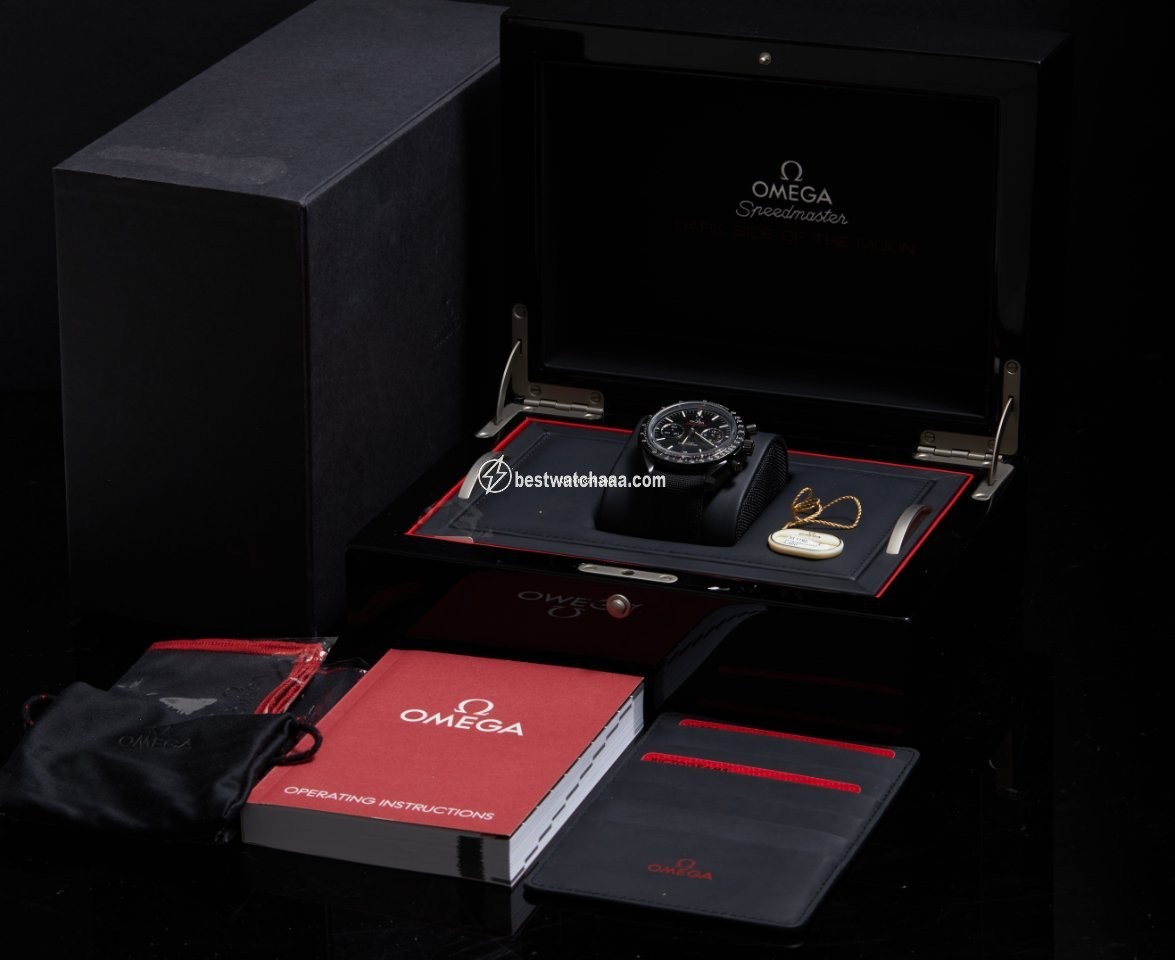 IMG_9081 Omega Speedmaster Professional Moonwatch Mens watch Unisex Automatic Ceramic 311.92.44.51.01.007 Replica 7