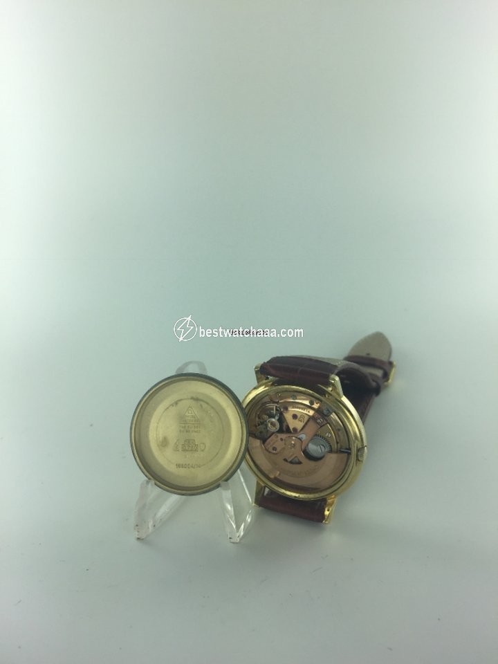 IMG_9081 Omega Constellation Mens watch Unisex Automatic Yellow gold 168004 14 Replica 7