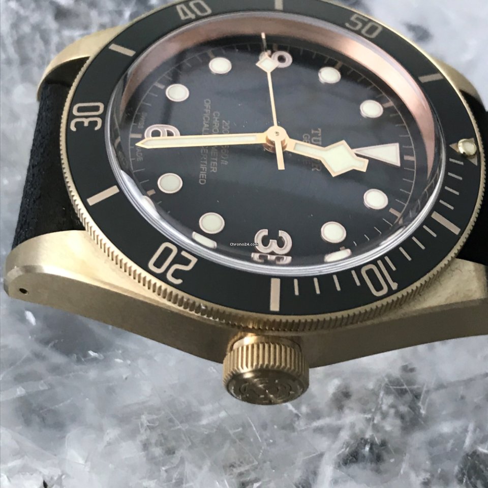 IMG_9081 Tudor Black Bay Bronze Mens watch Unisex Automatic Bronze 79250BA-0001 Replica 8