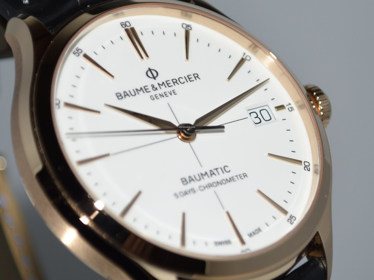 IMG_9081 Baume & Mercier Clifton Mens watch Unisex Automatic Rose gold MOA10469 Replica 8