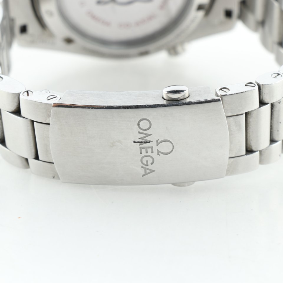 IMG_9081 Omega Seamaster Planet Ocean Mens watch Unisex Automatic Steel 232.32.42.21.01.001 Replica 8