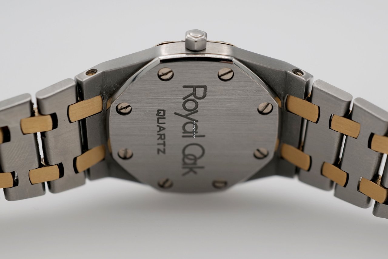 IMG_9081 Audemars Piguet Royal Oak Lady Womens watch Quartz Gold Steel 6007SA Replica 8