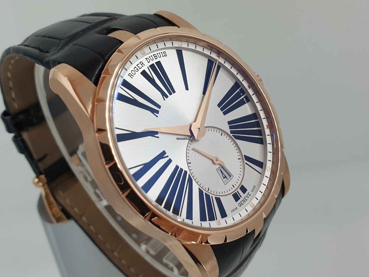 IMG_9081 Roger Dubuis Excalibur Mens watch Unisex Automatic Rose gold DBEX0538 Replica 8