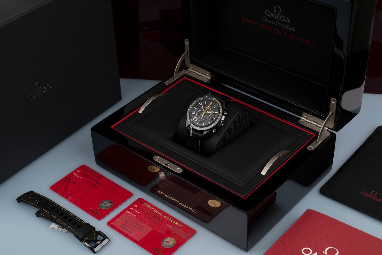 IMG_9081 Omega Speedmaster Professional Moonwatch Manual winding Ceramic 31192443001001 Replica 8
