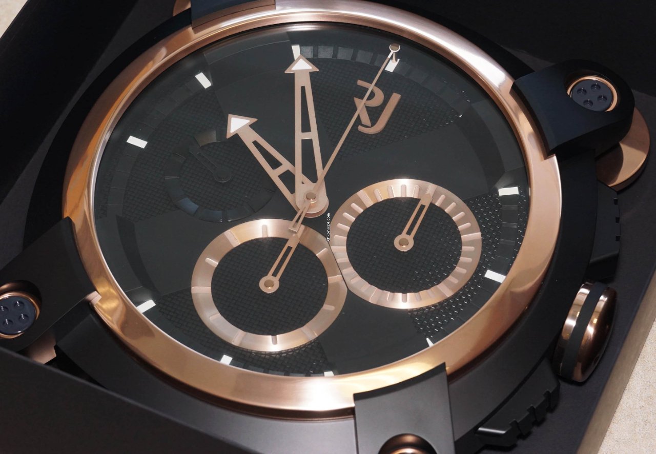 IMG_9081 Romain Jerome Moon-DNA Mens watch Unisex Quartz Steel Moon Invaders Replica 8