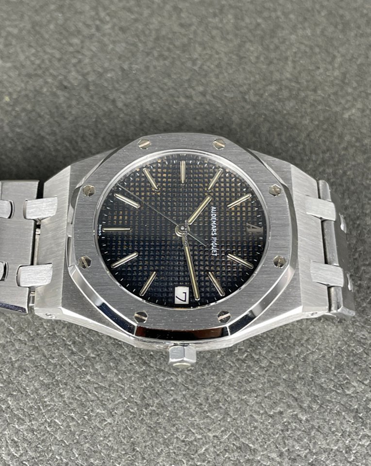 IMG_9081 Audemars Piguet Royal Oak Mens watch Unisex Quartz Steel 6023ST Replica 8