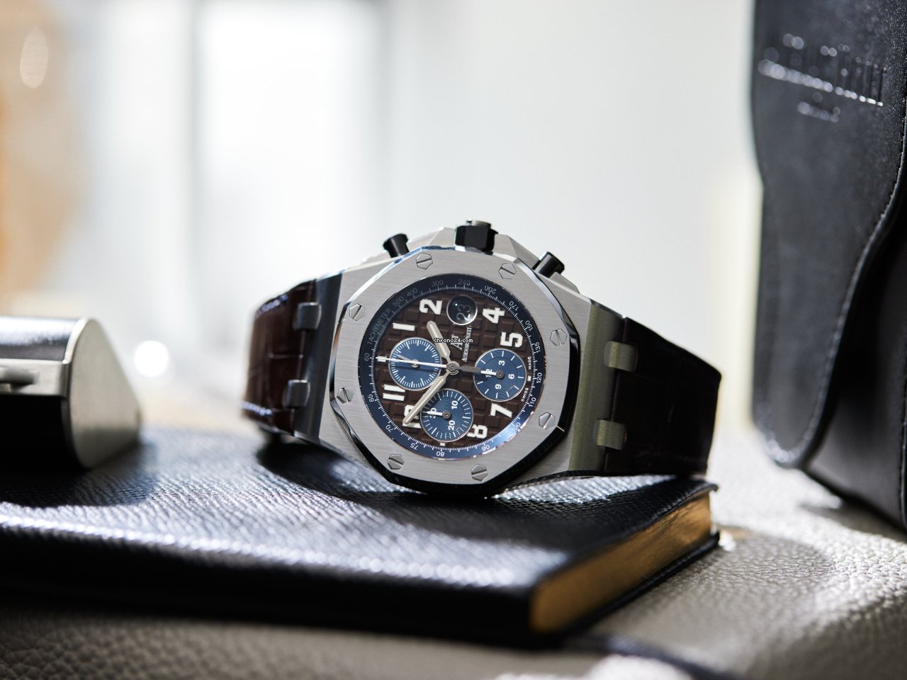 IMG_9081 Audemars Piguet Royal Oak Offshore Chronograph Mens watch Unisex Automatic Steel 26470ST.OO.A099CR.01 Replica 8