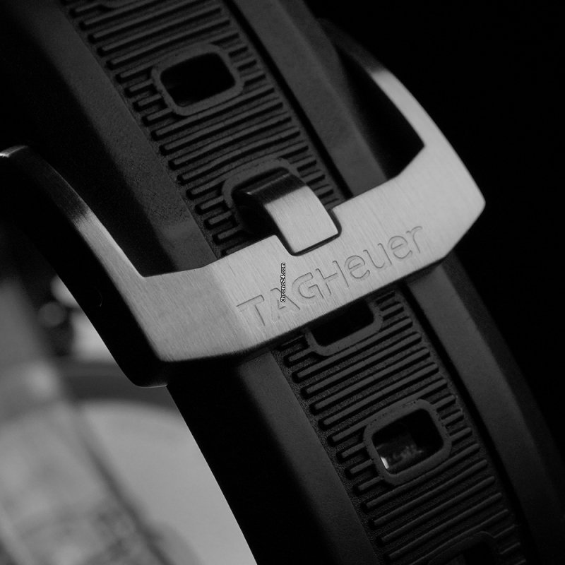 IMG_9081 TAG Heuer Aquaracer 300M Mens watch Unisex Steel WAF1010 Replica 8