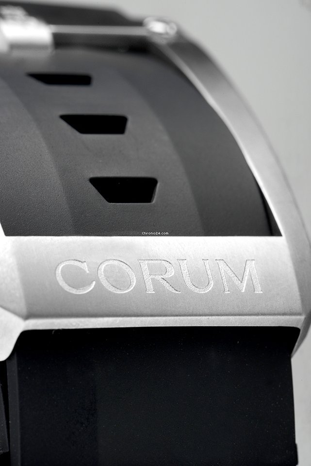 IMG_9081 Corum Admirals Cup Mens watch Unisex Automatic Titanium 947.401.04 0371 AN12 Replica 8