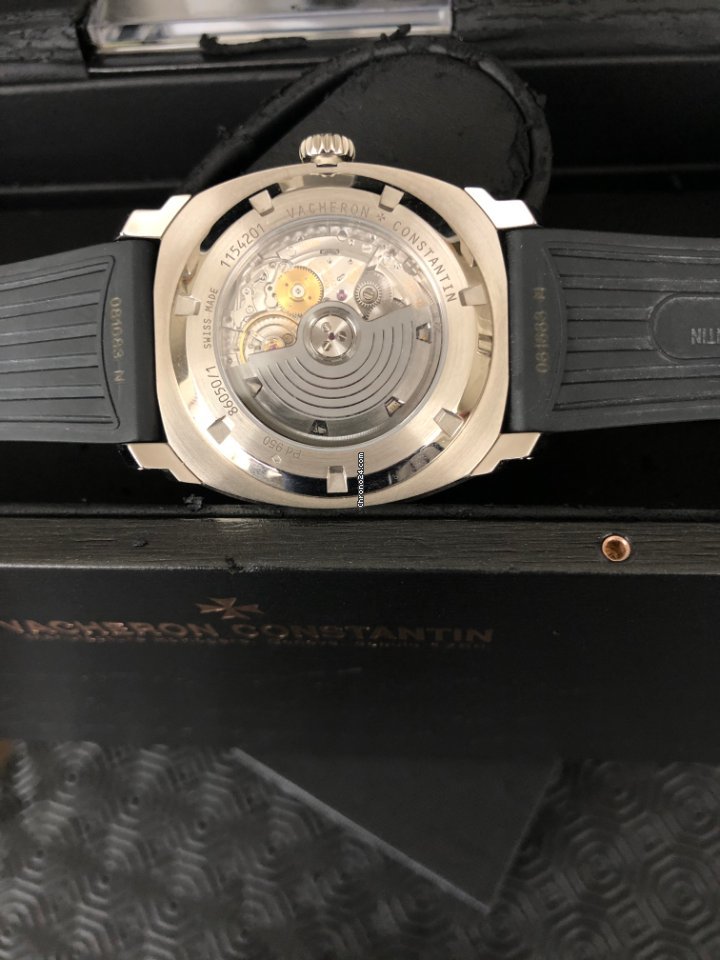 IMG_9081 Vacheron Constantin Quai de lIle Mens watch Unisex Automatic Palladium 86050 000M-9343 Replica 8