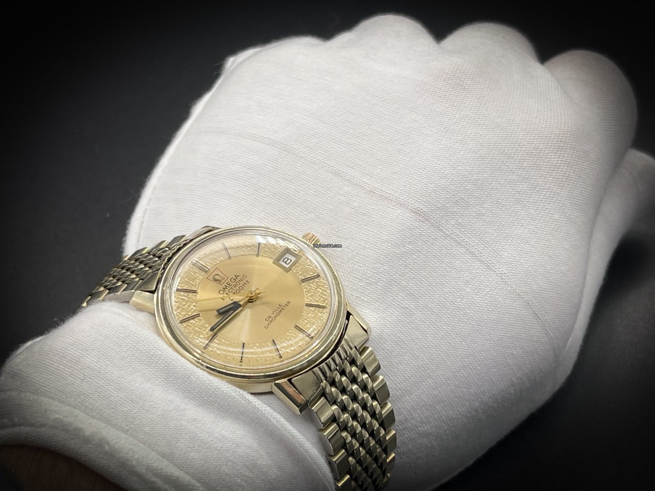 IMG_9081 Omega De Ville Mens watch Unisex Quartz Yellow gold 198.0032 Replica 8