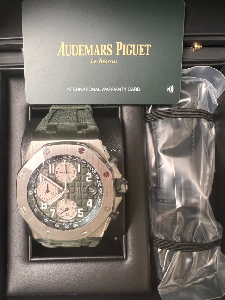 IMG_9081 Audemars Piguet Royal Oak Offshore Chronograph Mens watch Unisex Automatic Titanium 26238TI.OO.A056CA.01 Replica 8