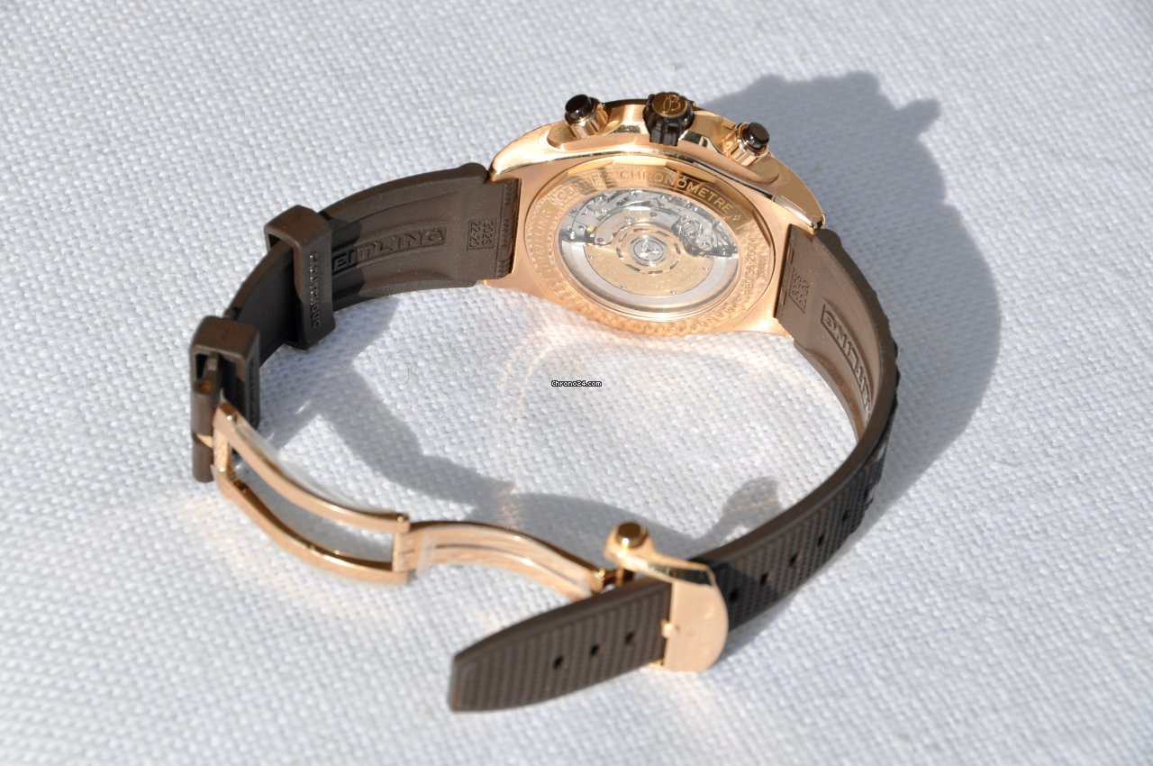 IMG_9081 Breitling Chronomat Mens watch Unisex Automatic Rose gold RB0136E31Q1S1 Replica 8