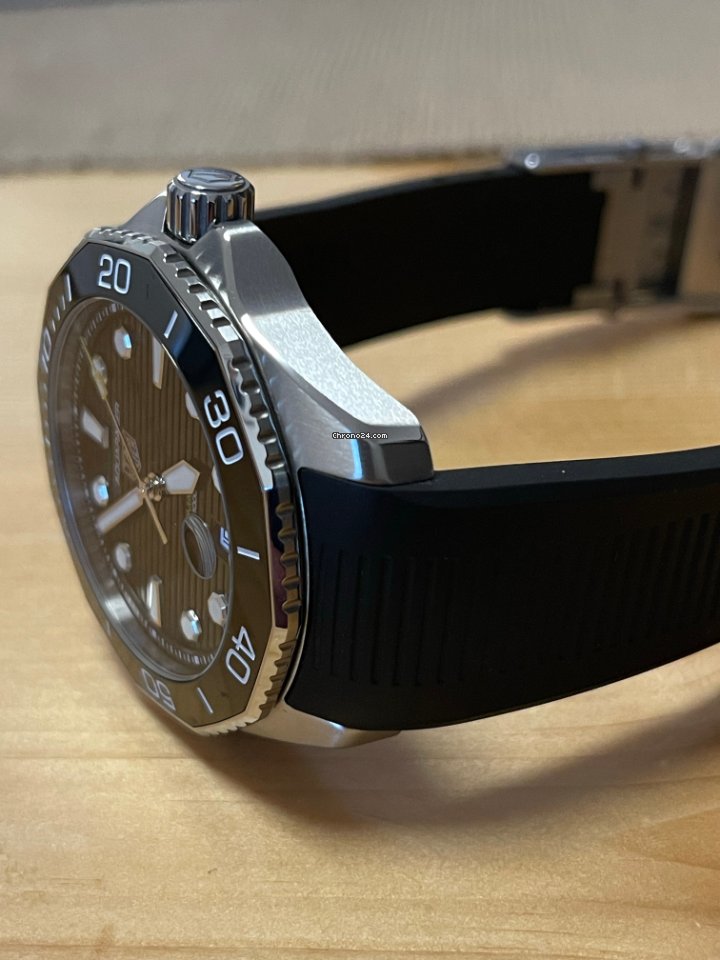 IMG_9081 TAG Heuer Aquaracer 300M Mens watch Unisex Automatic Steel WBP201A.FT6197 Replica 8