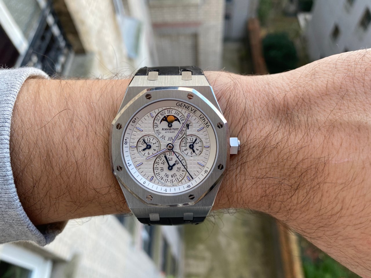 IMG_9081 Audemars Piguet Royal Oak Mens watch Unisex Automatic Steel 26603ST.OO.D002CR.01 Replica 8