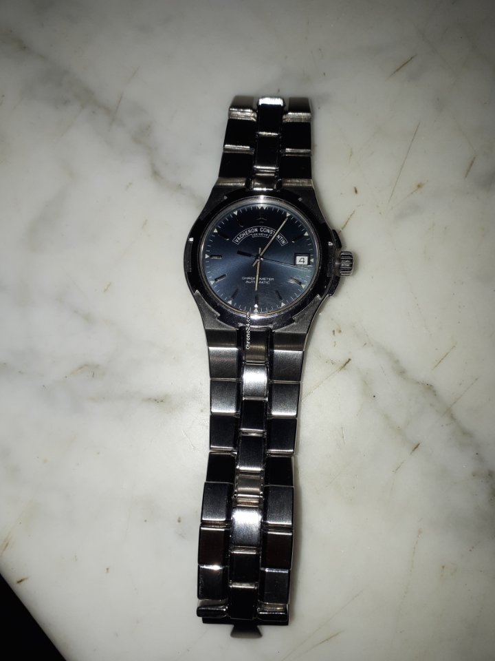 IMG_9081 Vacheron Constantin Overseas Mens watch Unisex Automatic Steel 42040 Replica 8