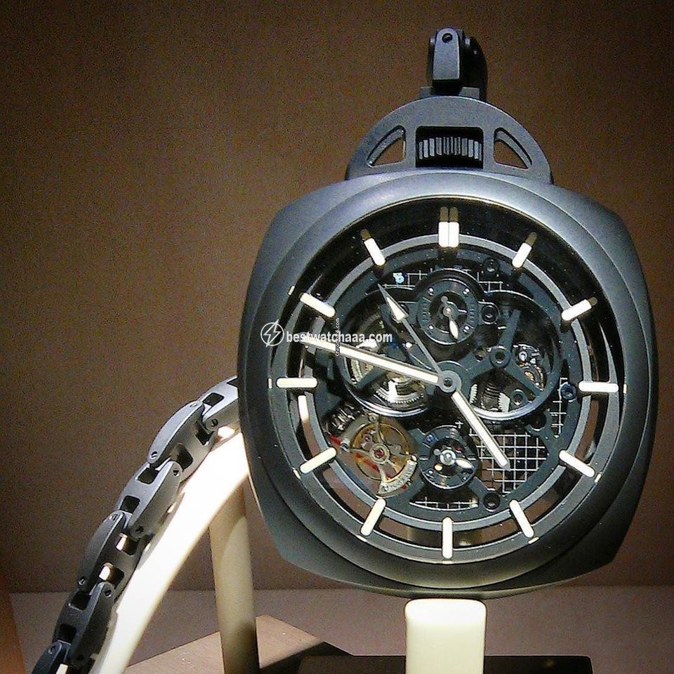 Panerai Special Editions Mens watch Unisex Manual winding Ceramic PAM 00446