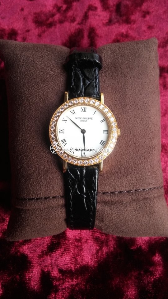 Patek Philippe Calatrava Womens watch Quartz Yellow gold 4820J