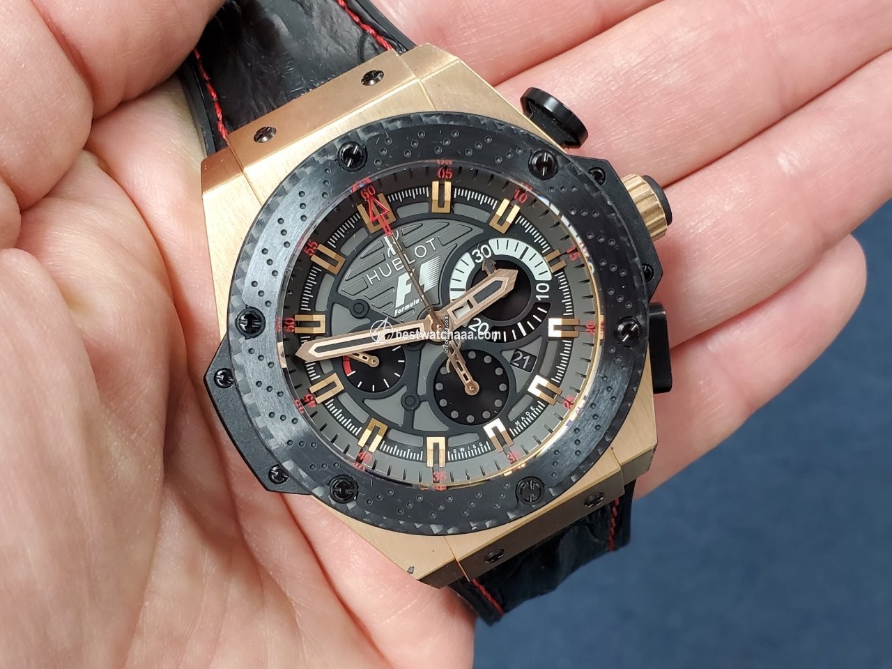 Hublot King Power Mens watch Unisex Automatic Rose gold 703.OM.6912.HR.FMC12