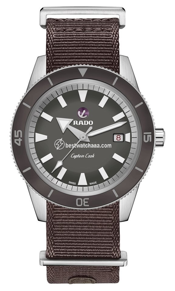 Rado HyperChrome Captain Cook Mens watch Unisex R32505018