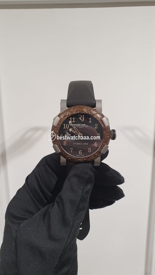 Romain Jerome Titanic-DNA Mens watch Unisex Automatic Steel RJ.CH.T.OXY4.BBBB.00