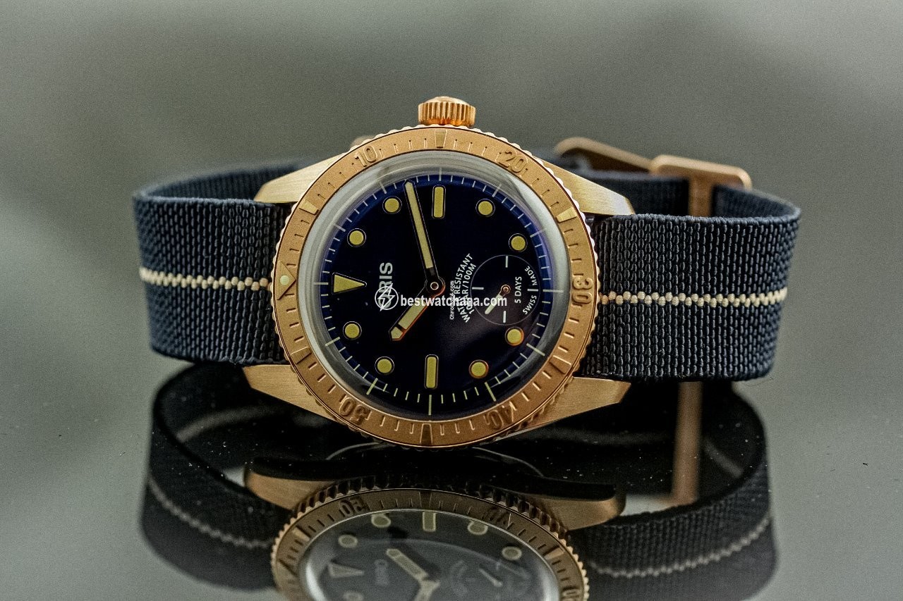Oris Carl Brashear Mens watch Unisex Automatic Bronze 01 401 7764 3185
