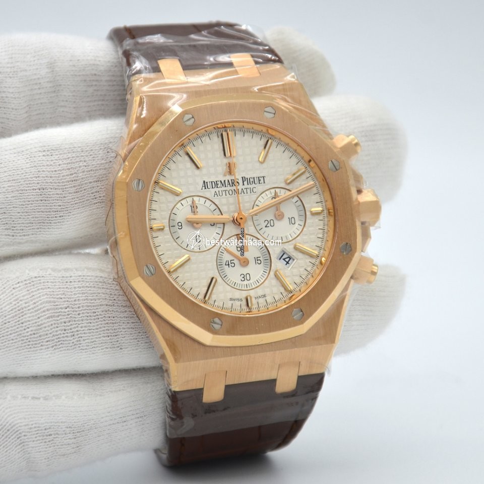 Audemars Piguet Royal Oak Chronograph Mens watch Unisex Automatic Rose gold 26320OR.OO.D088CR.01