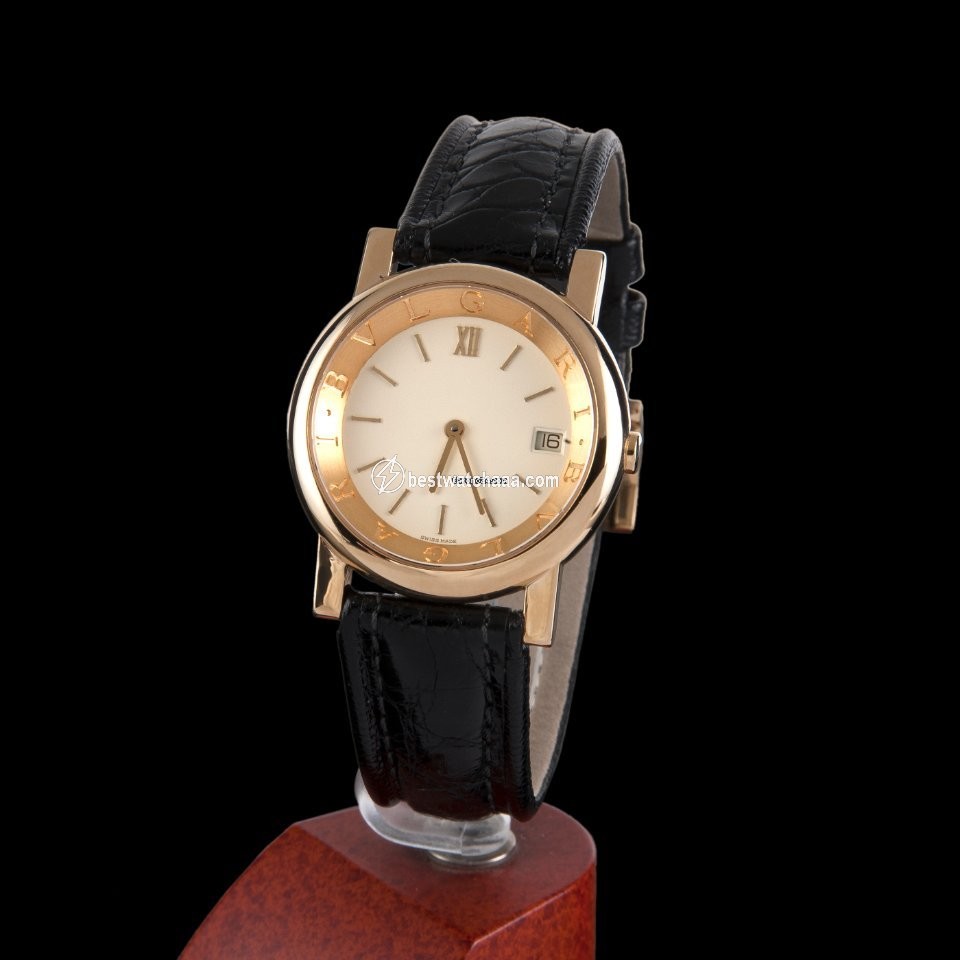 Bulgari Mens watch Unisex Quartz Yellow gold AT33GL