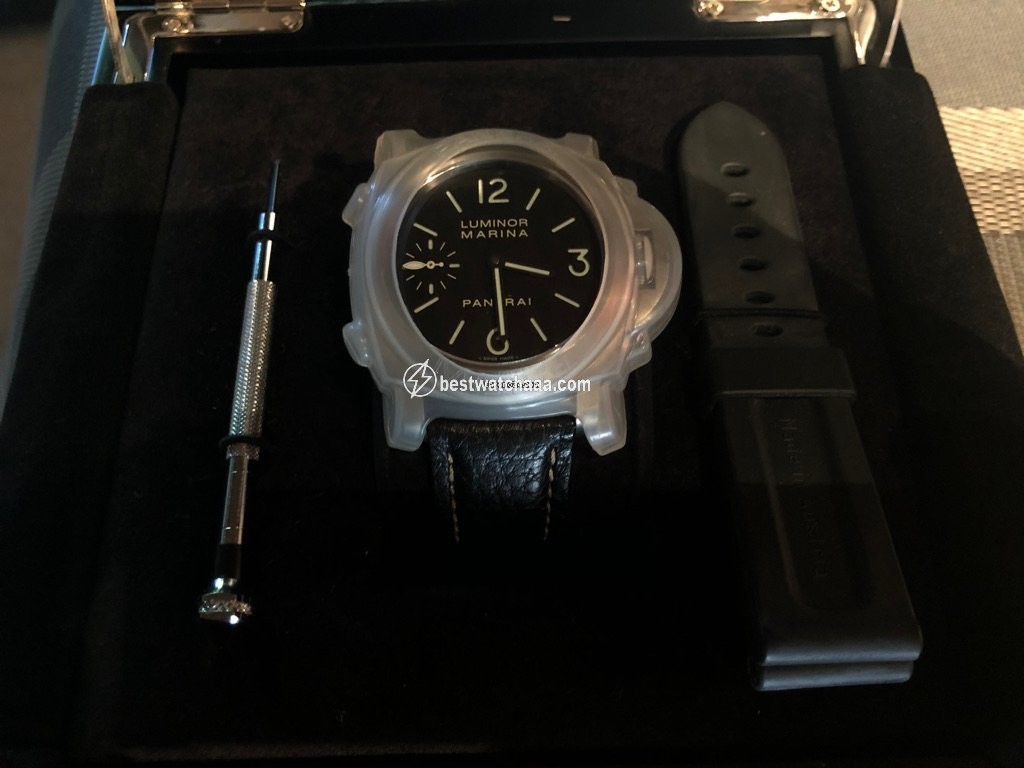 Panerai Luminor Marina Mens watch Unisex Manual winding Titanium PAM 00177