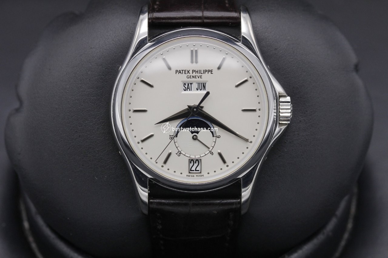 Patek Philippe Annual Calendar White gold 5125G